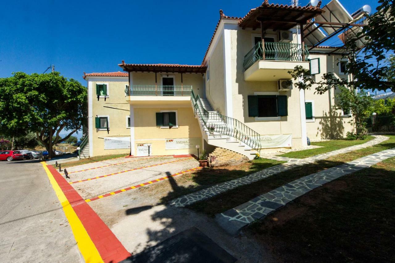 Anesis Apartments Chrani Exterior photo